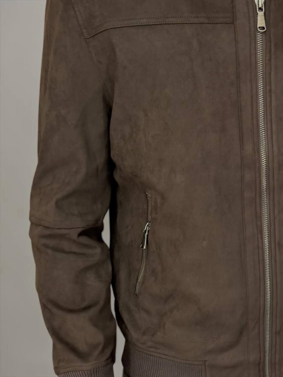 Куртка 99810 М коричневий еко замш Китай 50(р)